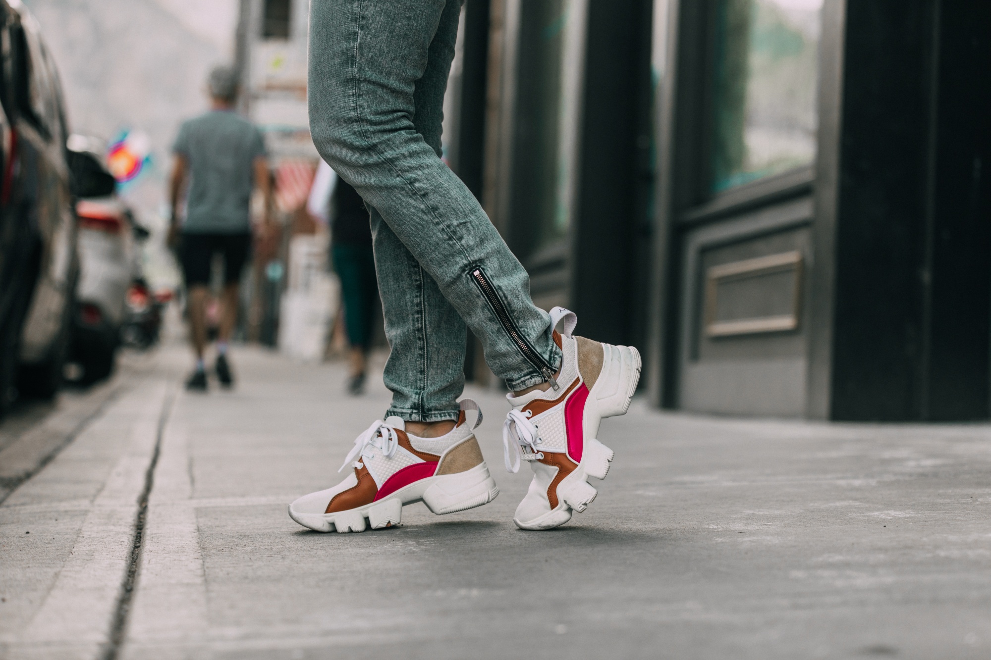 кроссовки dad sneakers
